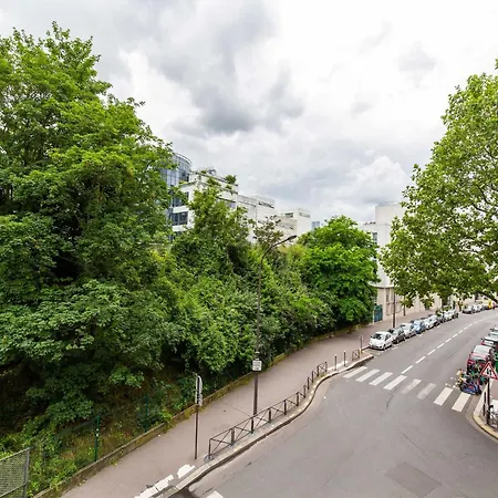 Apartament Cosy - Parc Des Expositions Tour Eiffel 14 *